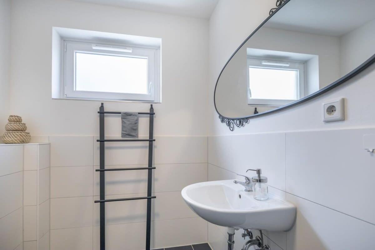 Modern Apartment For 6 Close To The Schanzenviertel - Unit 2 Hamburg Kültér fotó